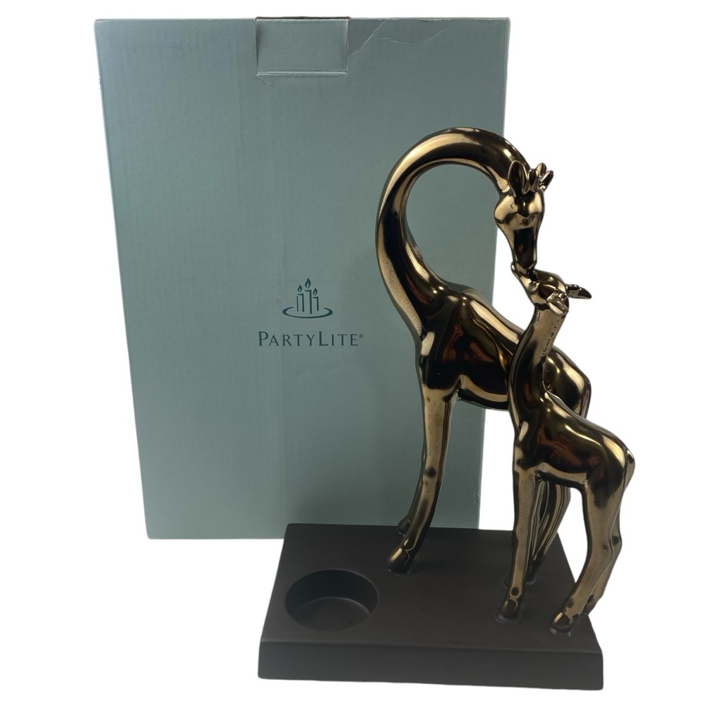 PartyLite Majestic Pride Giraffe and Baby Tealight Holder P90655